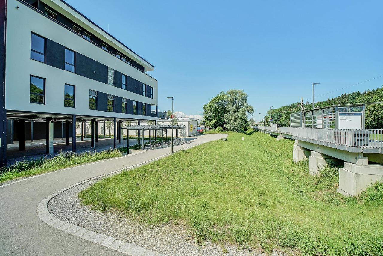 Bright: Rosenheim Aicherpark מראה חיצוני תמונה